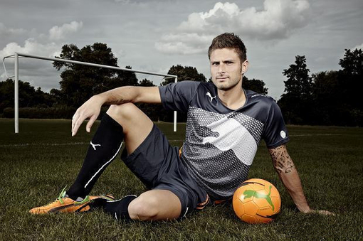 铜梁龙选帅举棋不定！张外龙或绝迹中超江湖，谢晖带队一年游？刘建业或逆袭（铜梁龙主帅抉择摇摆：张外龙或告别中超，谢晖恐成“一年游”，刘建业有望逆袭上位）