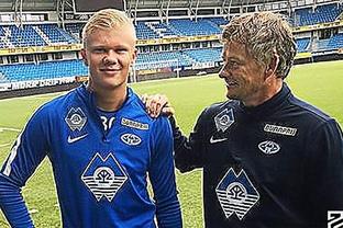 篮球勇士全队战术执行效率提升