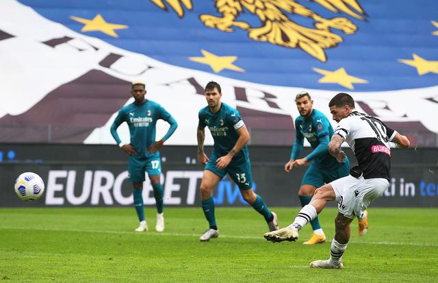 贝尔：最喜欢进球是欧冠决赛倒钩；我当评论员不是为了上头条（贝尔谈生涯与转型：最爱欧冠决赛倒钩，做评论员不为上头条）