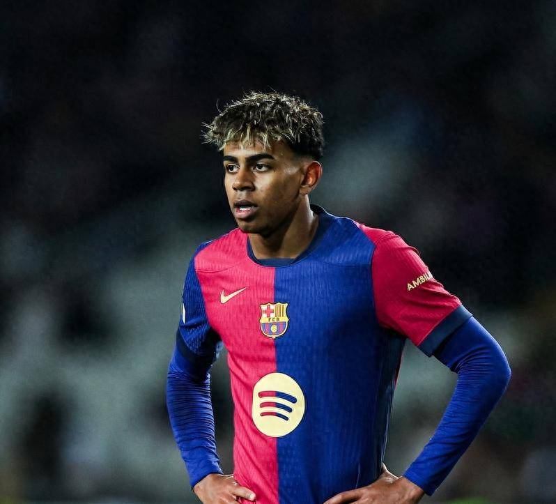 弗洛伦蒂诺：巴萨巅峰期与贿赂裁判高层完全重合，这不正常（弗洛伦蒂诺：巴萨巅峰期与贿赂裁判高层事件完全重叠，这不正常）