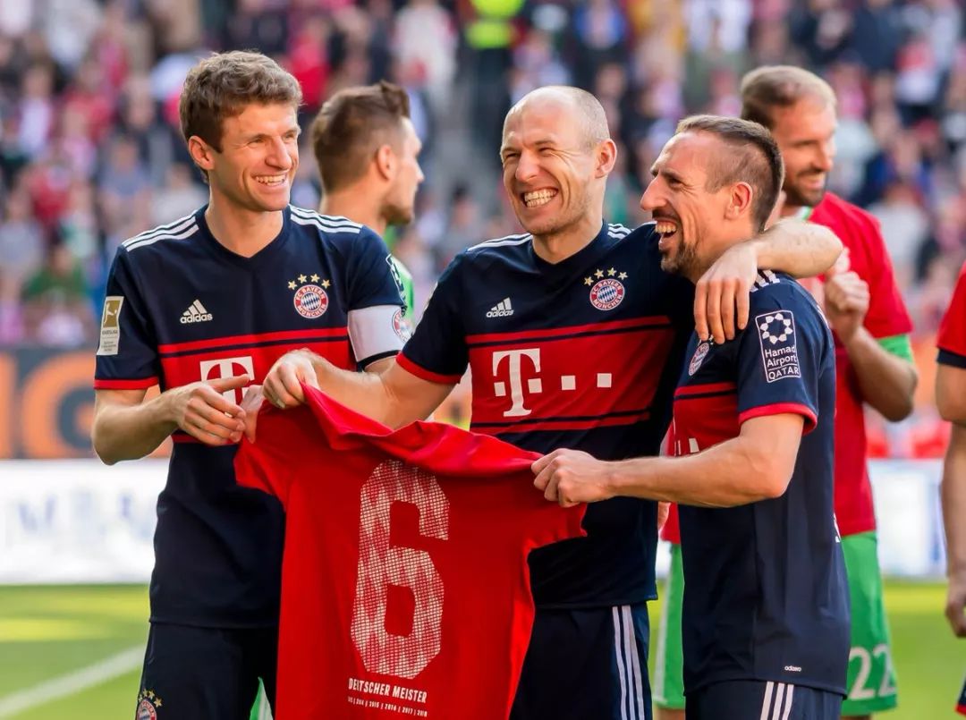 皇马0-2终结对塞尔塔西甲10连胜，此前22次联赛交锋20胜2平（皇马0-2不敌塞尔塔，西甲对其10连胜告终；此前22战20胜2平）