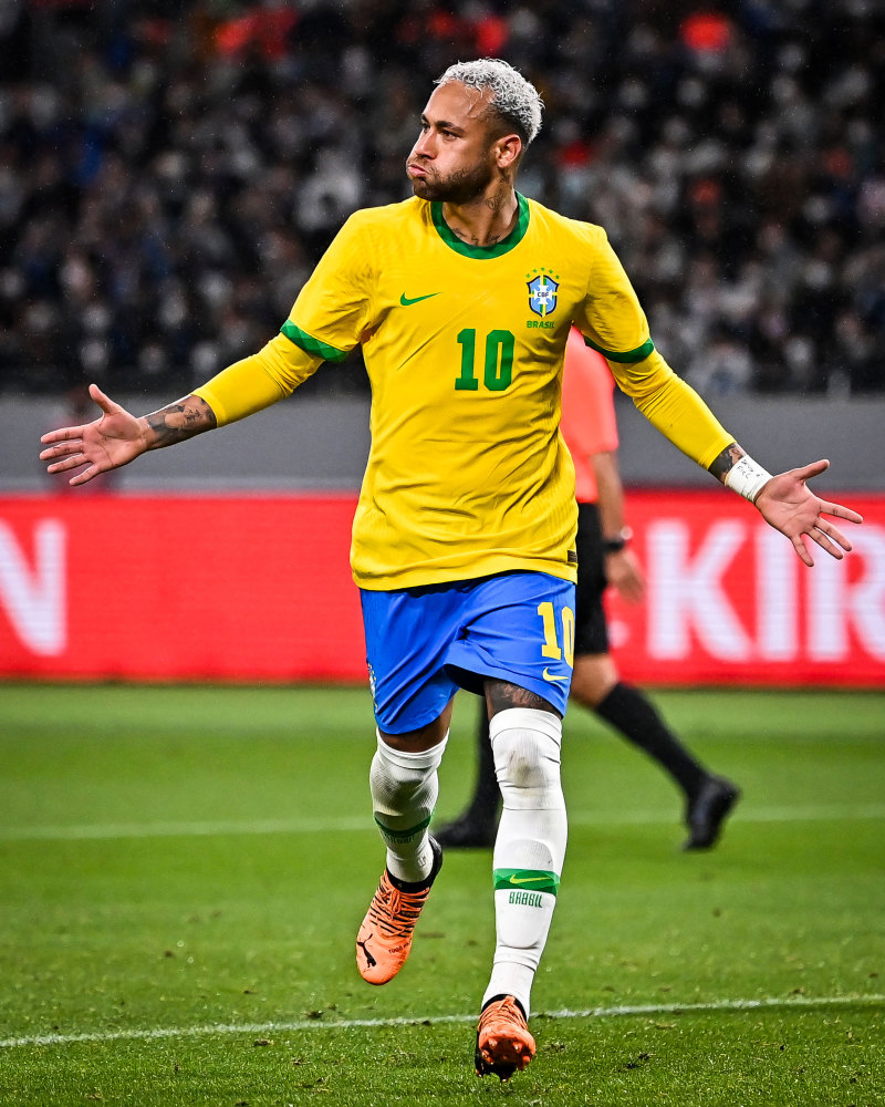 奥尔莫打入国家队生涯第12球，自首秀以来仅次于三人（奥尔莫收获国家队第12球，首秀至今仅落后三人）